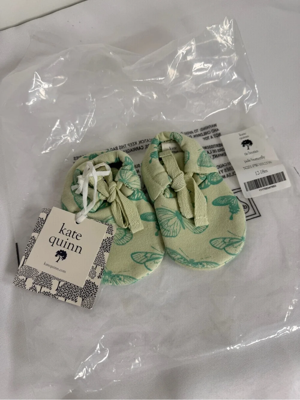 kate quinn Baby Butterfly Print Soft Booties - Light Green 12-18 mo